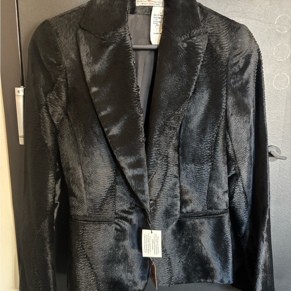 NWT Elegant Black Luxurious Suede Women's Jacket - stunning NWT
